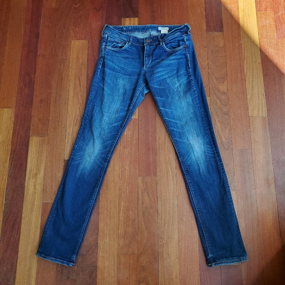 H&M Medium Wash Slim Leg Regular Waist Jeans Size 29 - Picture 3 of 15